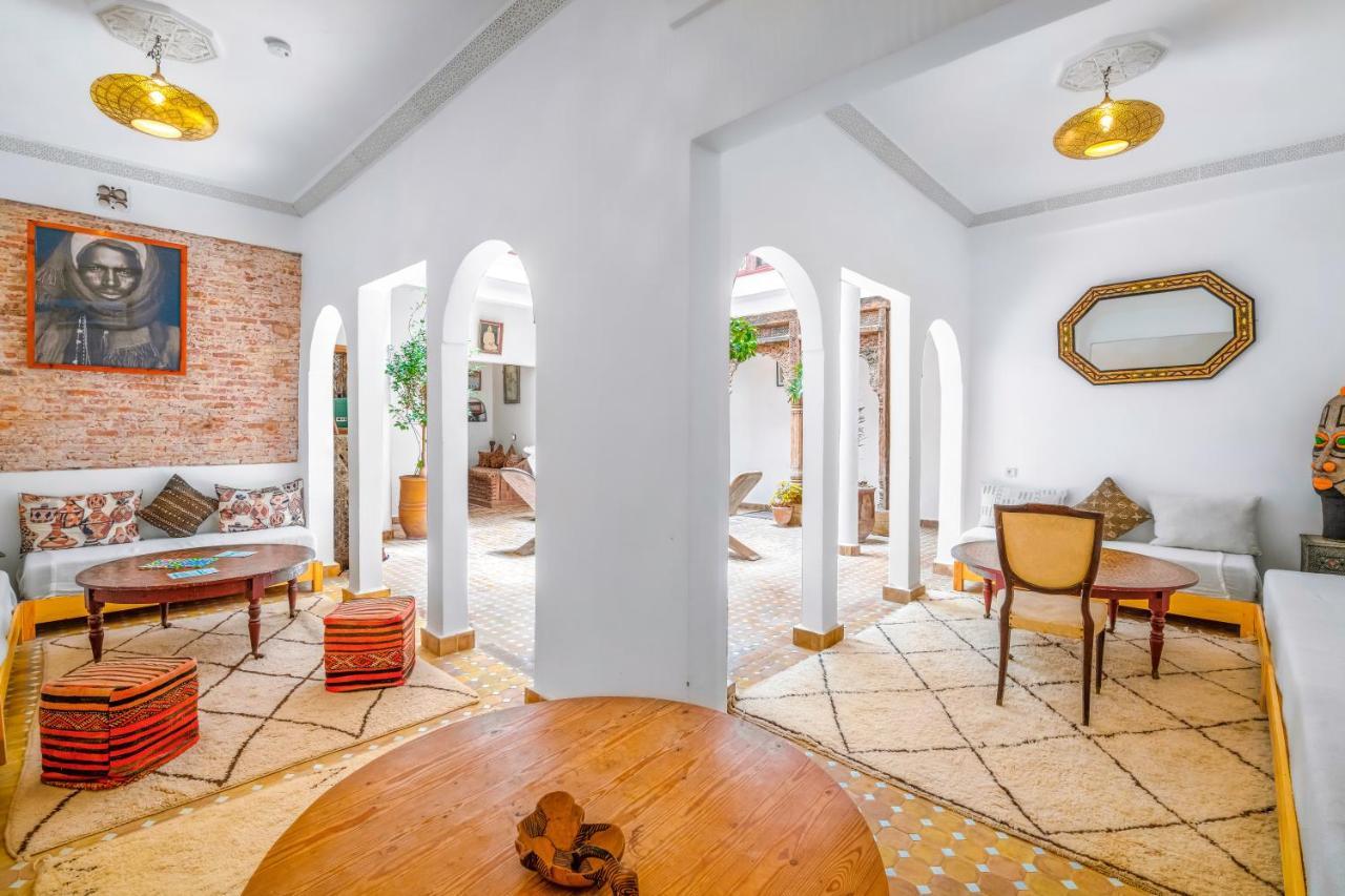 Riad Kafila As-Sawíra Exteriér fotografie