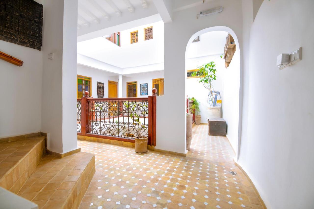 Riad Kafila As-Sawíra Exteriér fotografie